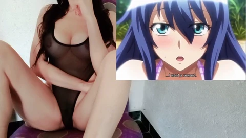 La bomba sexy in body gioca al gioco hentai con un vero orgasmo